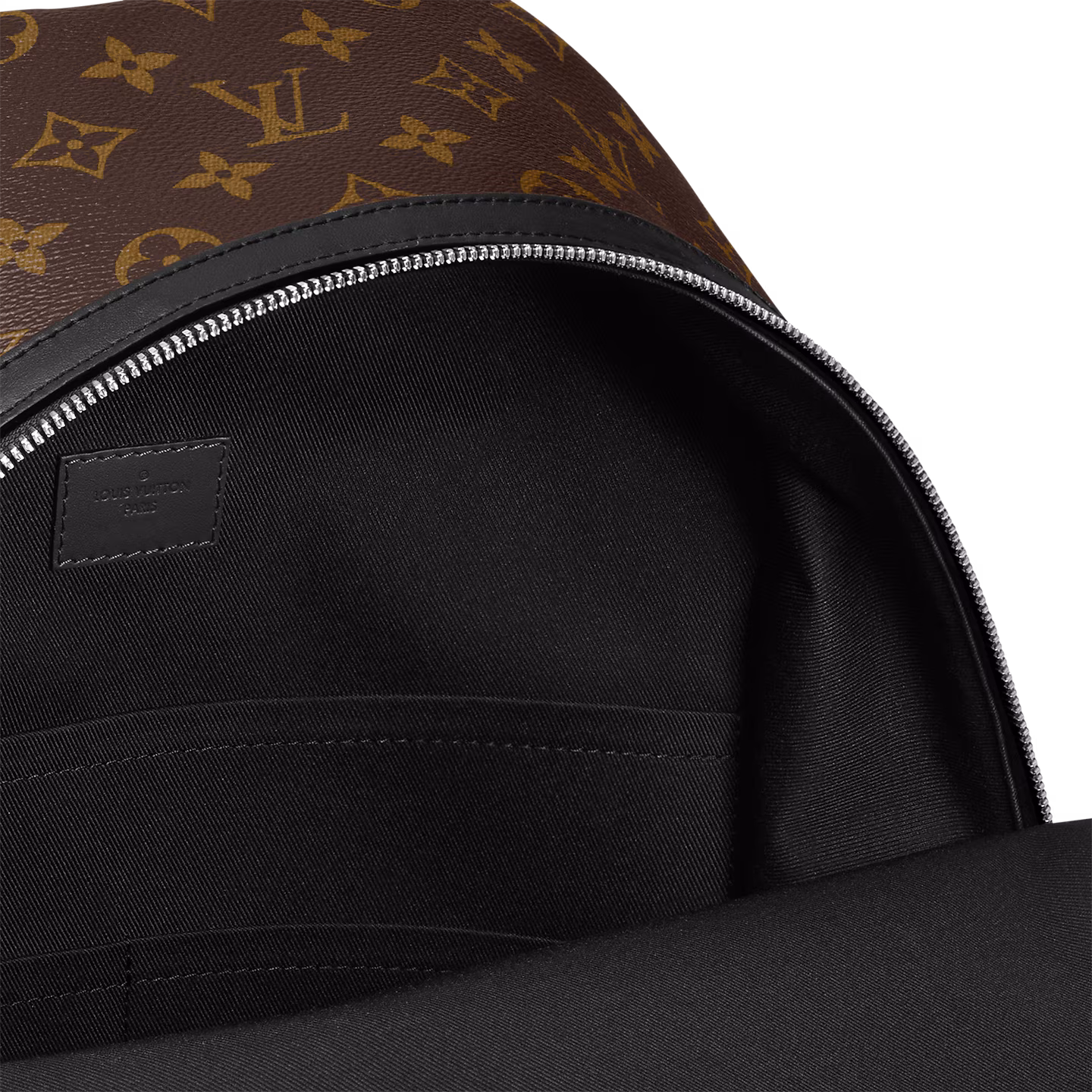 louis-vuitton-discovery-backpack-pm--M46684_PM1_Interior2 view Discovery Backpack PM - Image 4